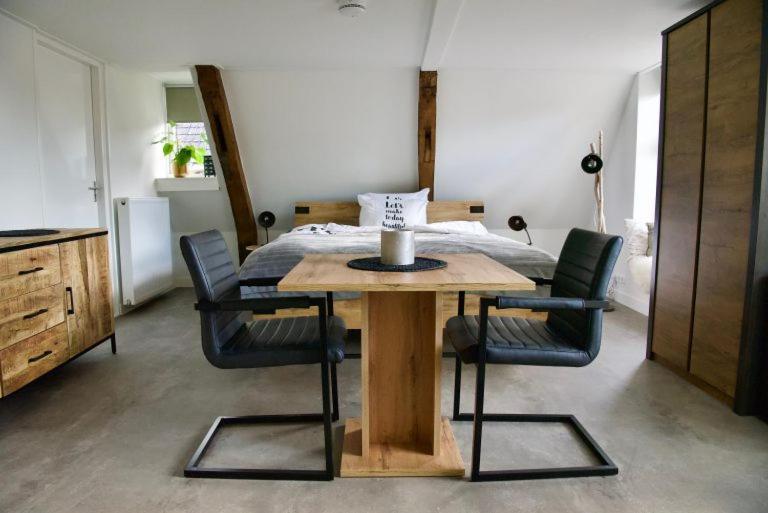 De Slaapmuts Bed & Breakfast Winsum  ภายนอก รูปภาพ