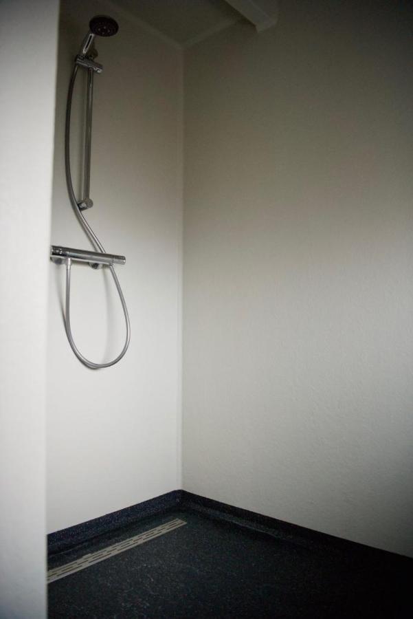 De Slaapmuts Bed & Breakfast Winsum  ภายนอก รูปภาพ